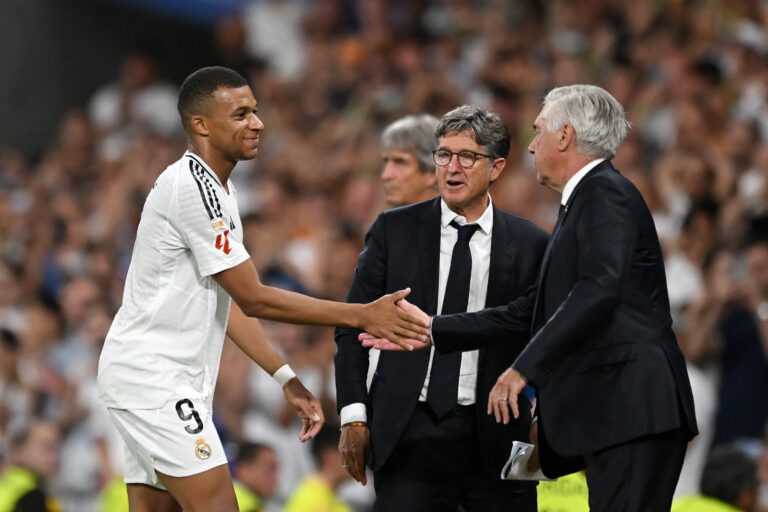 Ancelotti sobre la convocatoria de Mbappé: ¡Si está a tope, puede jugar!